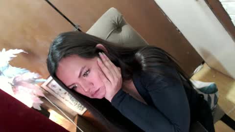 empressrheo online show from 02-20-25, 02:07