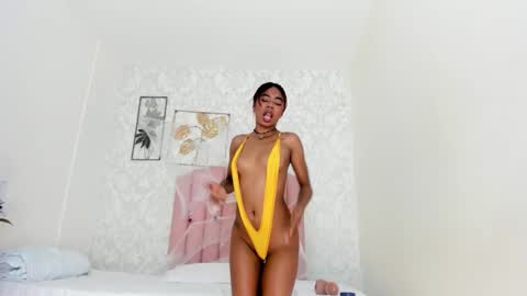 Mili online show from 10-17-25, 12:41