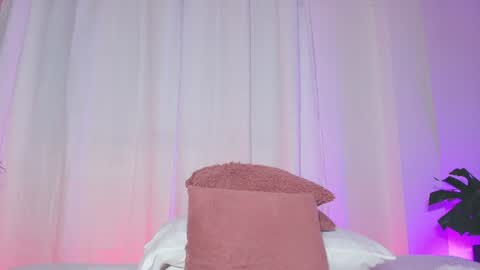 Emy online show from 07-22-26, 02:58