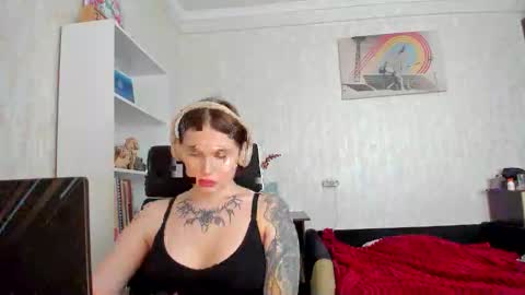 emydeliro online show from 05-04-26, 01:18