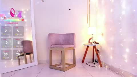 EMYLY  online show from 11-14-25, 12:09