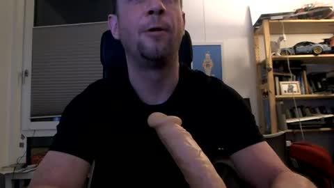 emzett online show from 06-14-26, 12:08
