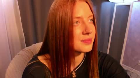 Snapshot of enarskaya chatting on 10-18-25, 09:15 enarskaya online show from 10-18-25, 09:15