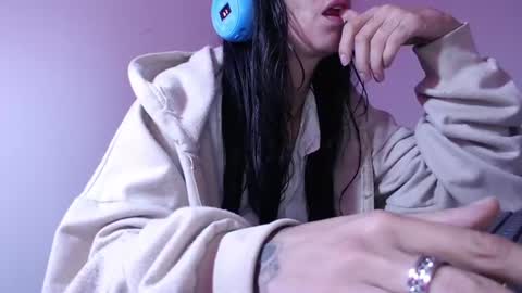 EnchantressQueen online show from 07-22-26, 12:19