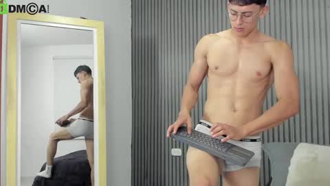 Gio online show from 06-08-26, 04:35