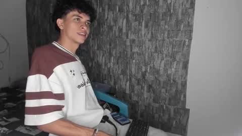 Salo online show from 05-03-26, 12:11