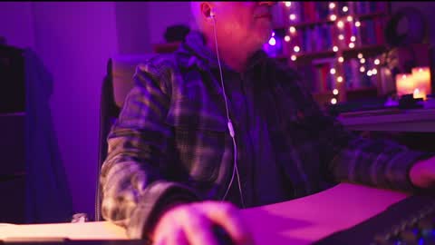 uk online show from 01-10-25, 03:29