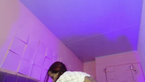 Snapshot of engel_devil chatting on 03-06-26, 01:29 Engel online show from 03-06-26, 01:29