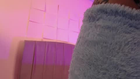 Snapshot of engel_devil chatting on 03-09-26, 10:52 Engel online show from 03-09-26, 10:52