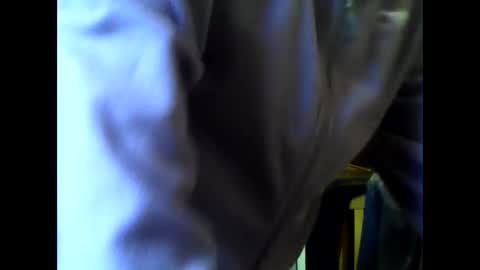 Snapshot of englishguysurrey chatting on 12-05-24, 09:06 englishguysurrey online show from 12-05-24, 09:06