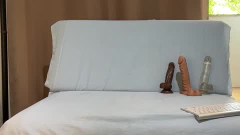 Luke online show from 02-26-25, 03:19