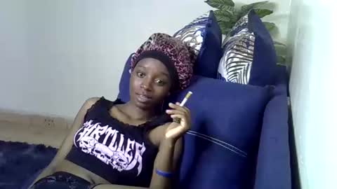 Snapshot of enkarxx chatting on 11-02-25, 11:56 enkarxx online show from 11-02-25, 11:56