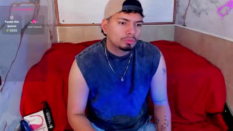 Snapshot of enrique_villa23 chatting on 10-18-25, 12:28 enrique online show from 10-18-25, 12:28