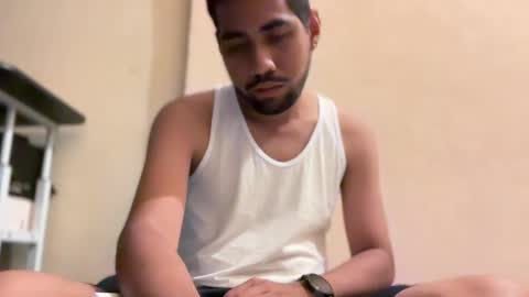 Snapshot of enriquegc197 chatting on 01-11-25, 02:04 Enriquegc197 online show from 01-11-25, 02:04