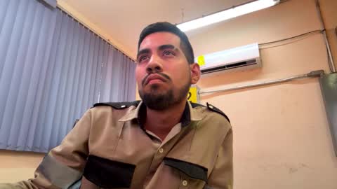 Snapshot of enriquegc197 chatting on 01-20-25, 07:35 Enriquegc197 online show from 01-20-25, 07:35