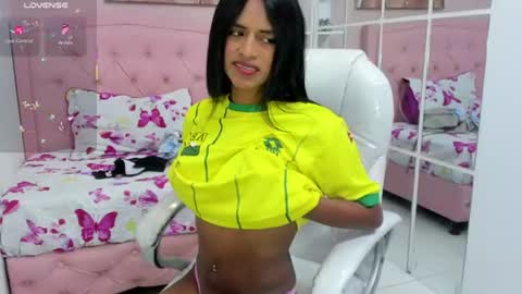 Enyenlina online show from 06-23-26, 10:19
