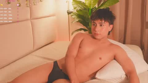 Snapshot of enyollbloss chatting on 05-24-26, 07:19 Call me Sweet online show from 05-24-26, 07:19