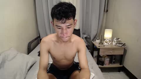 enzo online show from 10-12-25, 03:11