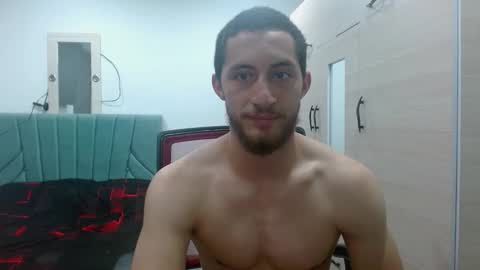 enzo_savage online show from 10-23-25, 07:34