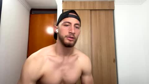 enzo_savage online show from 04-12-26, 07:30