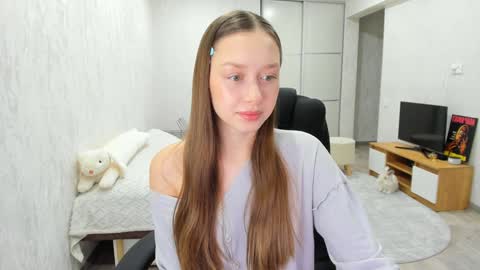 Renata online show from 01-31-25, 01:56