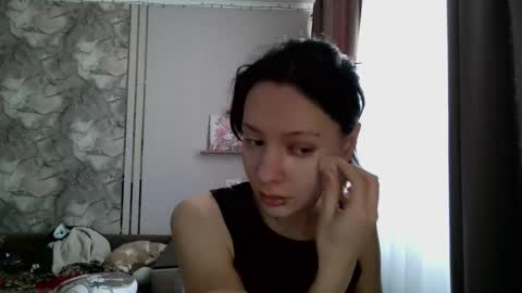 Snapshot of epifaniapaolino chatting on 02-24-26, 07:28 Lucy NEXT STREAM January 5 HNY online show from 02-24-26, 07:28