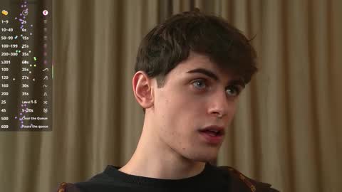 Snapshot of er1c_reeves chatting on 12-16-25, 03:06 Eric Reeves online show from 12-16-25, 03:06