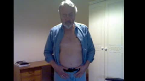 erasmus_d online show from 12-22-25, 06:05