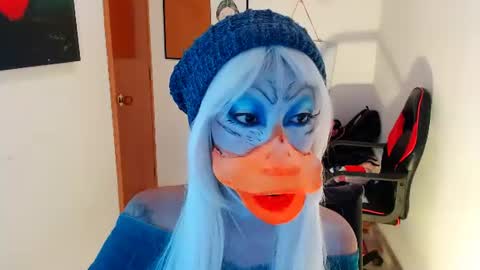 sofia online show from 06-10-26, 12:22