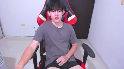 eren_tatakae online show from 03-12-26, 01:23