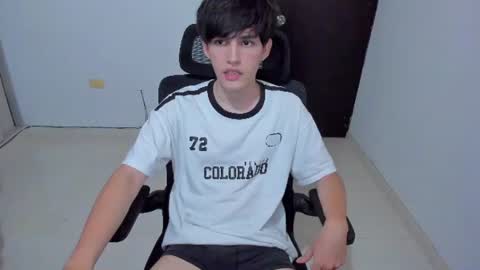 eren_tatakae online show from 07-01-26, 02:13