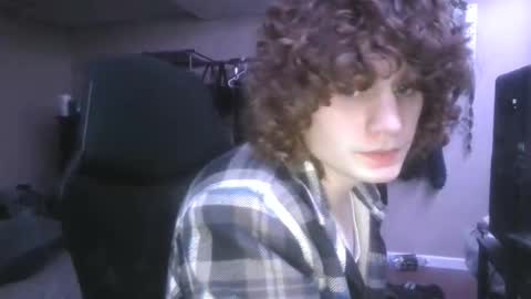 Snapshot of erhmlol chatting on 03-13-26, 04:19 erhmlol online show from 03-13-26, 04:19