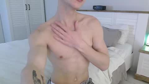 Snapshot of eric_crush chatting on 02-22-25, 03:56 Eric Crush online show from 02-22-25, 03:56