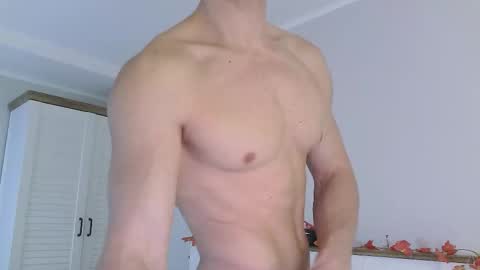 Snapshot of eric_crush chatting on 09-26-25, 04:27 Eric Crush online show from 09-26-25, 04:27