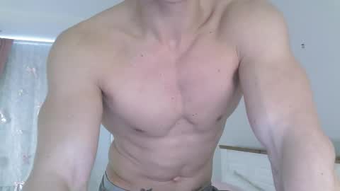 Snapshot of eric_crush chatting on 03-05-26, 07:26 Eric Crush online show from 03-05-26, 07:26