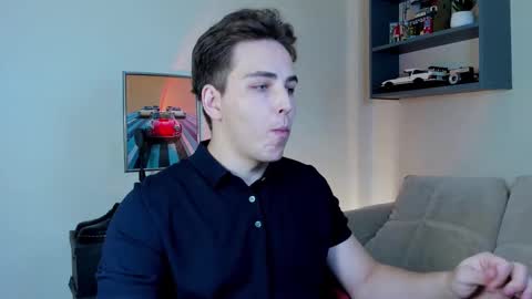 Snapshot of eric_ether chatting on 10-05-25, 05:33 Eric online show from 10-05-25, 05:33