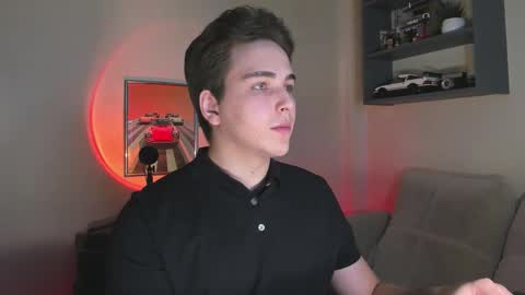 Snapshot of eric_ether chatting on 11-06-25, 05:36 Eric online show from 11-06-25, 05:36