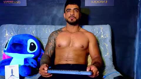 Brayan online show from 10-21-25, 01:39