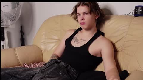    online show from 12-11-24, 02:44