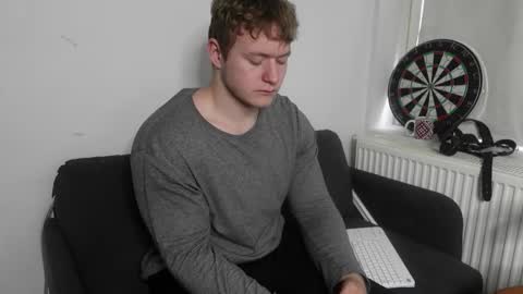    online show from 09-21-25, 05:42