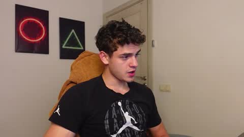    online show from 10-01-25, 01:28