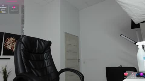    online show from 10-06-25, 06:22