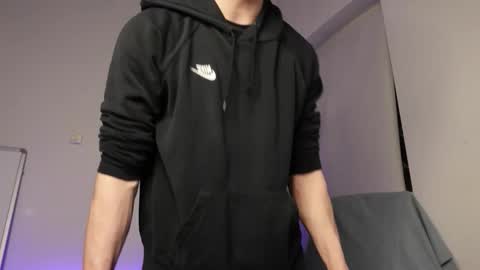    online show from 10-07-25, 07:55