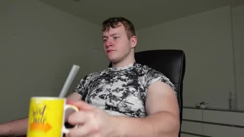    online show from 11-12-25, 05:24