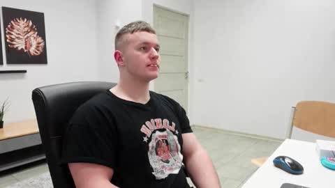    online show from 11-25-25, 07:36