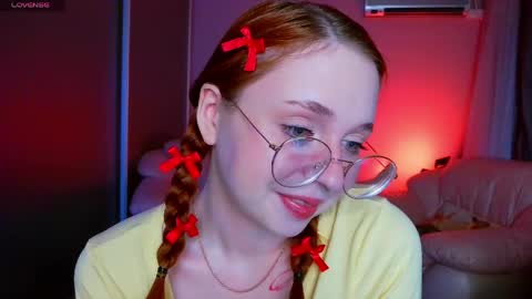 Erica 3 online show from 05-17-26, 01:25
