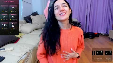 Erika online show from 01-13-26, 04:51