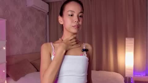 Emily online show from 12-02-25, 06:36