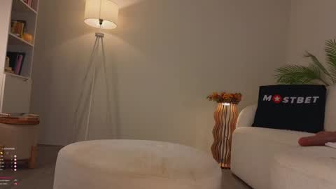 Call me Erica online show from 12-04-24, 10:02