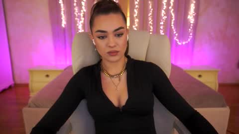 Erica online show from 02-06-26, 02:20